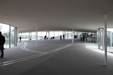 rolex learning center sanaa